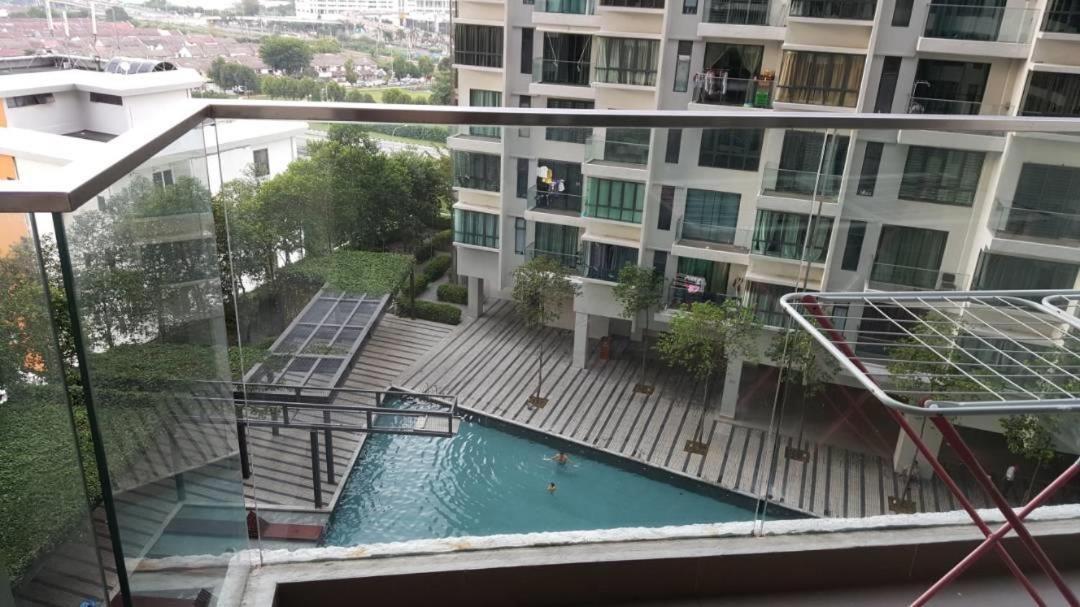 Homestay D'Univ 360 Place Seri Kembangan Dış mekan fotoğraf